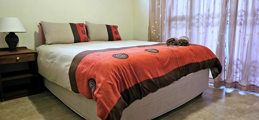 7 Bedroom Property for Sale in Myburgh Park Western Cape
